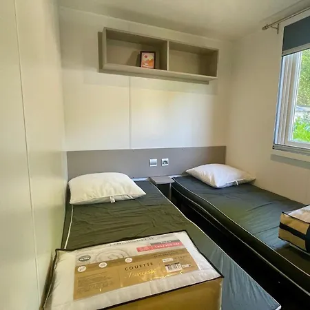 Feriehus Stunning Mobile Lf59 La Ferme 4-star